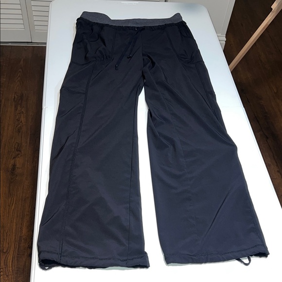 Athleta Other - Athleta Double Time Allegro Pant Size 8